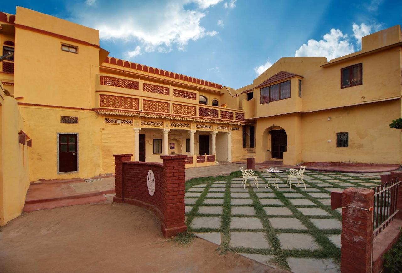 Jawai Castle Resort - A Heritage Hotel In Jawai Leopard Reserve Bisalpur Exterior foto